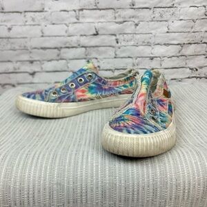 Blowfish | Colorful Kids Distressed and Lace less Slip-On Shoes size